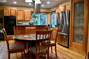 9845 SW Omara St, Tigard, OR 97223 - Photo 4