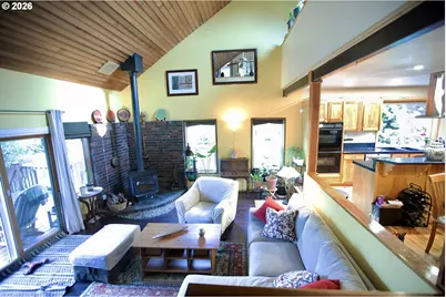 9845 SW Omara St, Tigard, OR 97223 - Photo 16