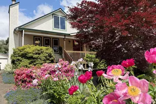 9845 SW Omara St, Tigard, OR 97223 - Photo 1