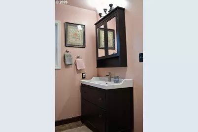 9845 SW Omara St, Tigard, OR 97223 - Photo 12