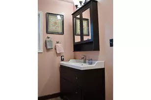 9845 SW Omara St, Tigard, OR 97223 - Photo 12