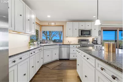 33317 Schulz Ln, Hermiston, OR 97838 - Photo 10