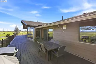 33317 Schulz Ln, Hermiston, OR 97838 - Photo 2