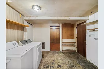 12939 NE Hancock St, Portland, OR 97230 - Photo 18