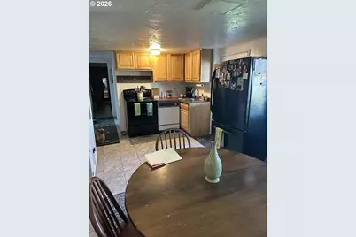 1831 E 14th St, The Dalles, OR 97058 - Photo 20