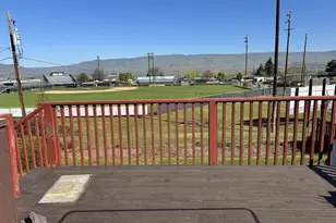 1831 E 14th St, The Dalles, OR 97058 - Photo 10