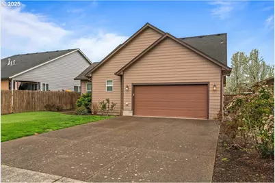 1703 Webb Lake Dr, Silverton, OR 97381 - Photo 36