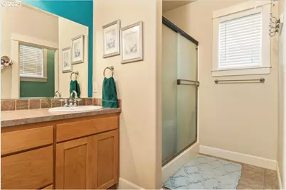 1703 Webb Lake Dr, Silverton, OR 97381 - Photo 26