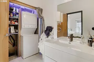 12600 SW Crescent St, Beaverton, OR 97005 - Photo 16