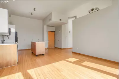 12600 SW Crescent St #423, Beaverton, OR 97005 - Photo 6