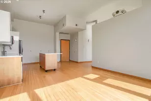 12600 SW Crescent St, Beaverton, OR 97005 - Photo 6