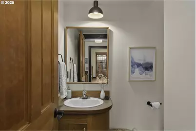 333 NW 20th Ave #2, Portland, OR 97209 - Photo 10