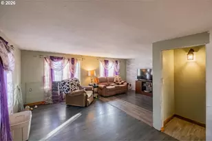 471 Birch St, Junction City, OR 97448 - Photo 14