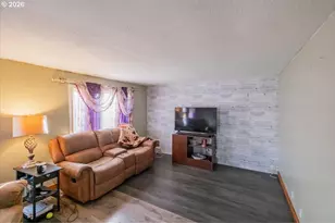 471 Birch St, Junction City, OR 97448 - Photo 16