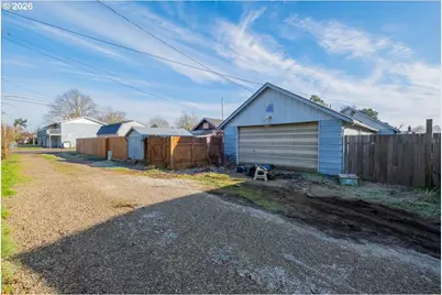 471 Birch St, Junction City, OR 97448 - Photo 30