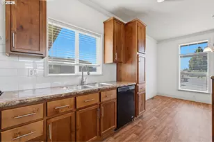 1000 S McKern Ct, Newberg, OR 97132 - Photo 18