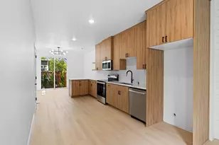 4920 SE Caruthers St, Portland, OR 97215 - Photo 6