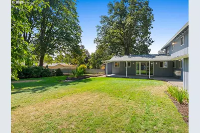 332 Vine St, Oregon City, OR 97045 - Photo 32