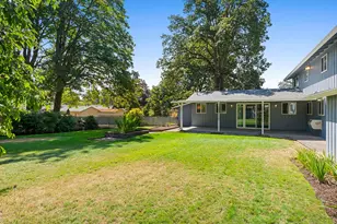 332 Vine St, Oregon City, OR 97045 - Photo 32