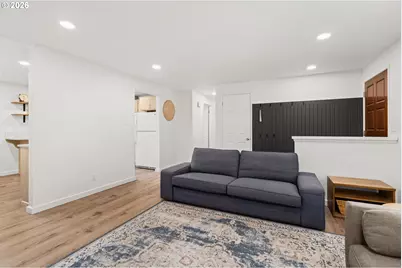 708 Eaton Ct, Castle Rock, WA 98611 - Photo 6