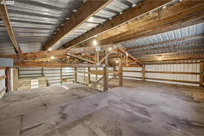 41975 SE Kitzmiller Rd, Eagle Creek, OR 97022 - Photo 36