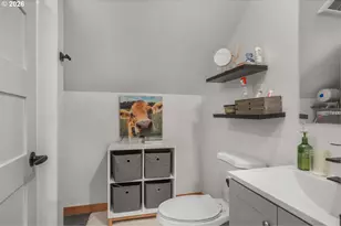 2300 Kelso Dr, Kelso, WA 98626 - Photo 16