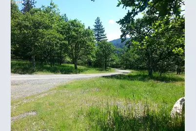 5831 Old Highway 99, Ashland, OR 97520 - Photo 40