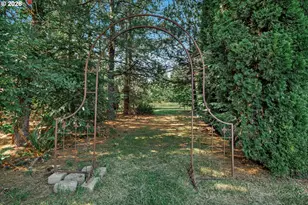 25120 SE Lamar Ln, Eagle Creek, OR 97022 - Photo 34