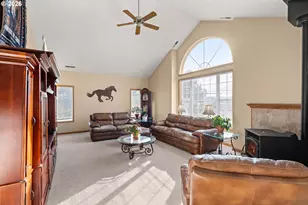44220 Cowboy Hill Ln, Chiloquin, OR 97624 - Photo 12