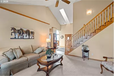 44220 Cowboy Hill Ln, Chiloquin, OR 97624 - Photo 10