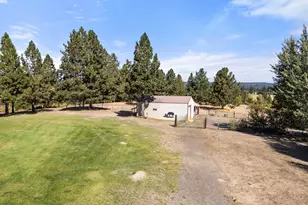 44220 Cowboy Hill Ln, Chiloquin, OR 97624 - Photo 40