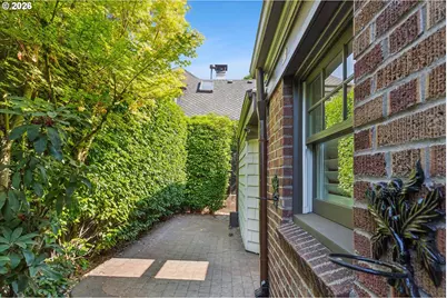 1111 NE 37th Ave, Portland, OR 97232 - Photo 36