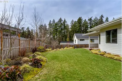 2082 Golfview Ct, Eugene, OR 97403 - Photo 44