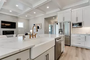 2082 Golfview Ct, Eugene, OR 97403 - Photo 16