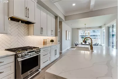 2082 Golfview Ct, Eugene, OR 97403 - Photo 18