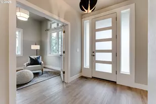 2082 Golfview Ct, Eugene, OR 97403 - Photo 4