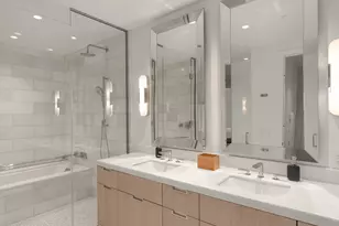 550 SW 10th Ave, Portland, OR 97205 - Photo 14