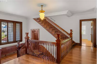 1719 NE Knott St, Portland, OR 97212 - Photo 24