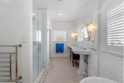 1719 NE Knott St, Portland, OR 97212 - Photo 28