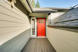 724 Ostrander Rd, Kelso, WA 98626 - Photo 4