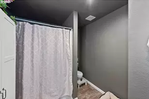 610 Shorepines Pl, Coos Bay, OR 97420 - Photo 24