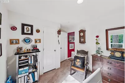 610 Shorepines Pl, Coos Bay, OR 97420 - Photo 16