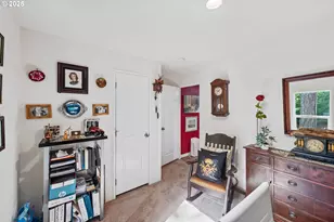 610 Shorepines Pl, Coos Bay, OR 97420 - Photo 16