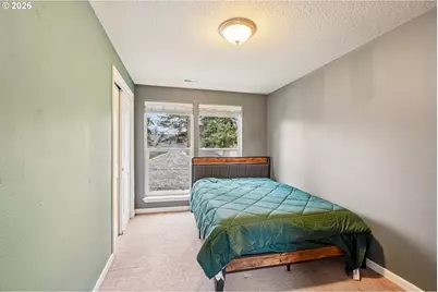 13949 SE Bush St, Portland, OR 97236 - Photo 26