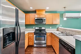 13949 SE Bush St, Portland, OR 97236 - Photo 8