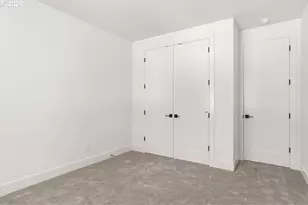 10044 SW 72nd Ave, Portland, OR 97223 - Photo 38