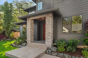 10044 SW 72nd Ave, Portland, OR 97223 - Photo 2