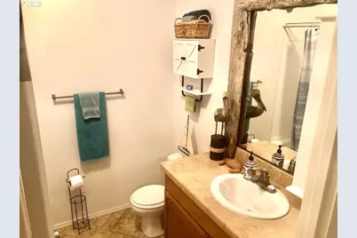 1050 Broadway Ave, Winchester Bay, OR 97467 - Photo 20