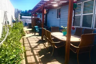 1050 Broadway Ave, Winchester Bay, OR 97467 - Photo 36