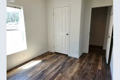 1050 Broadway Ave, Winchester Bay, OR 97467 - Photo 28